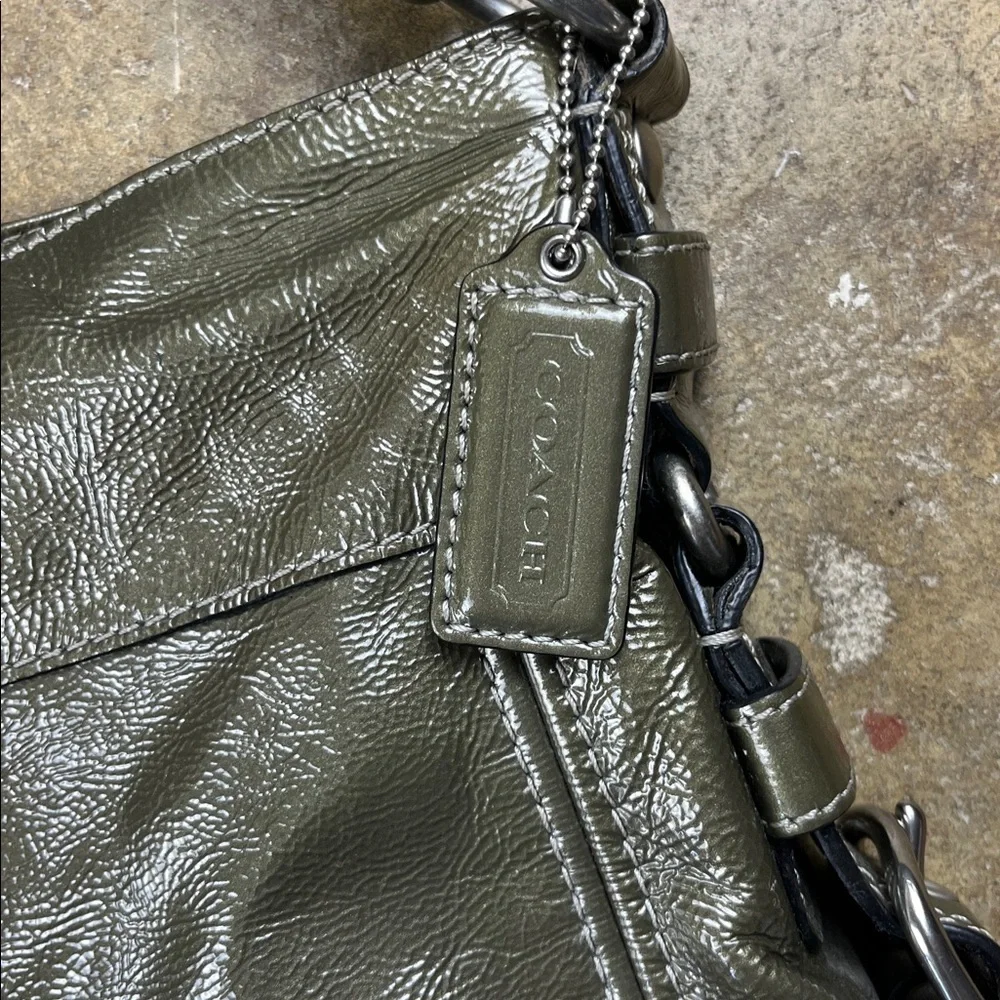 Vintage Coach Zoe Metallic Green Shoulder Bag - Picture 3 of 15